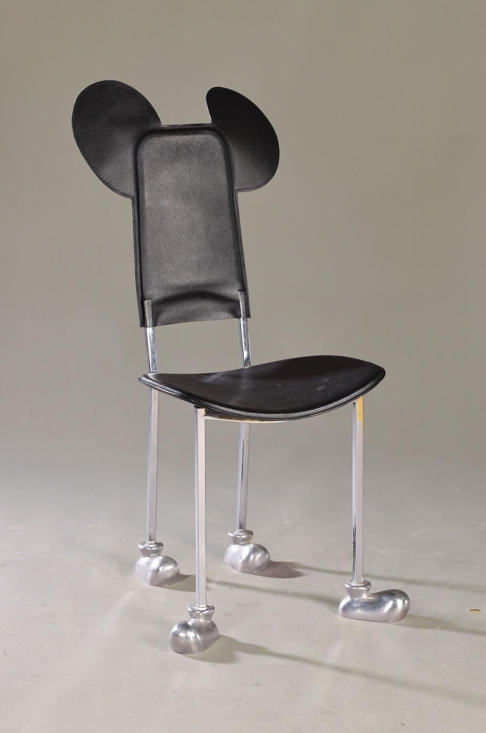 garriris chairs micky mouse chair designed by javier · Henry's Auktionshaus · 2024-10-26 Javier Benito Carvajales comparable auction result: garriris chairs micky mouse chair designed by javier