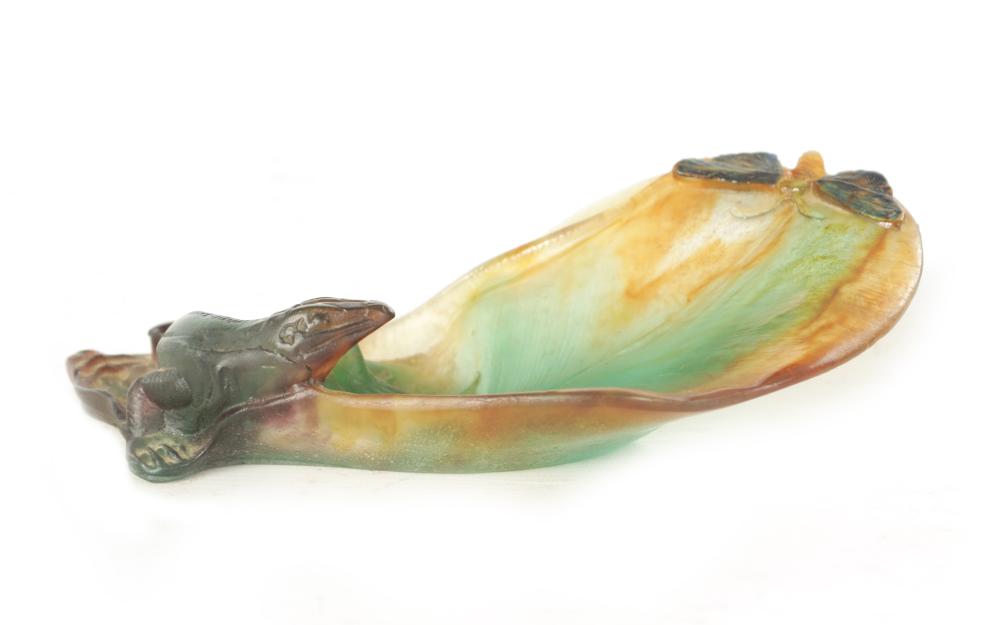 A DAUM, FRANCE ART NOUVEAU PATE DE VERRE SALAMANDER DISH sold by Hutchinson Scott Limited, lot 24 — auction record photograph
