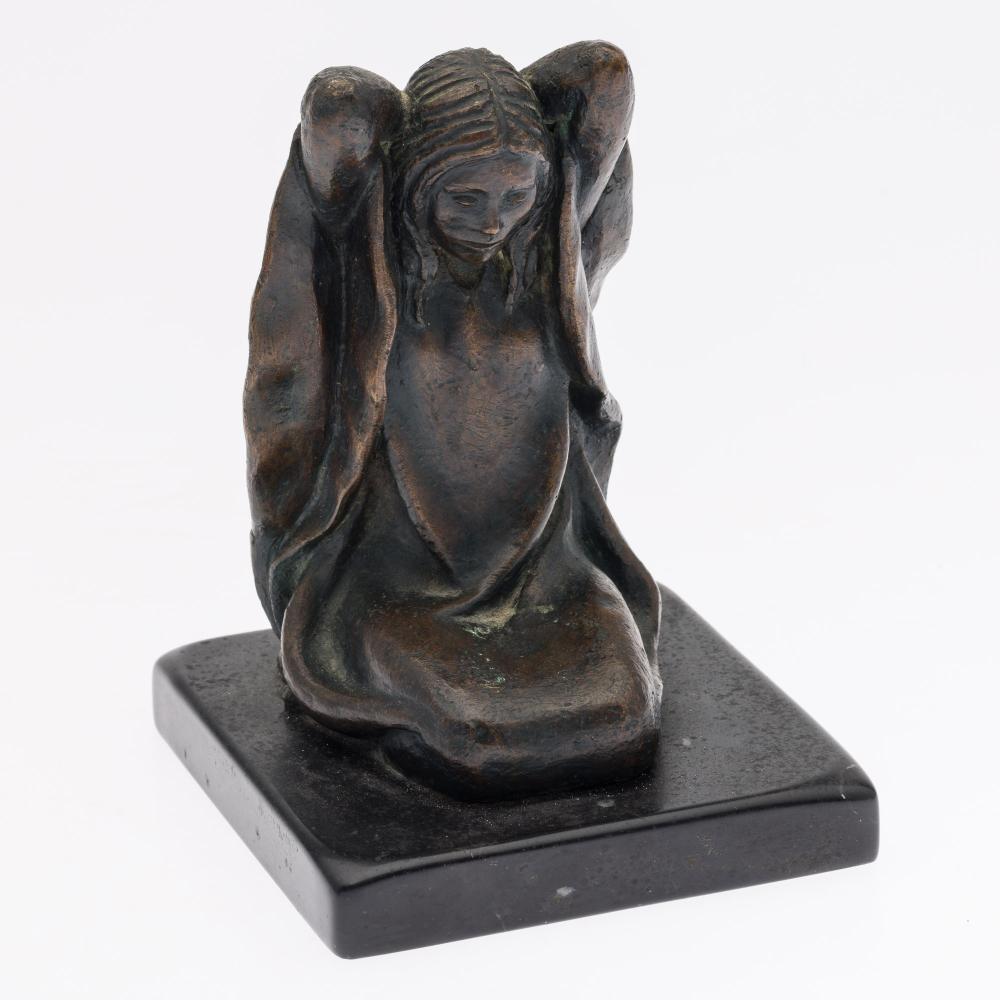 Victor Hugo Castaneda comparable auction result: victor hugo castaneda mexican b 1947 despertar 1985 bronze