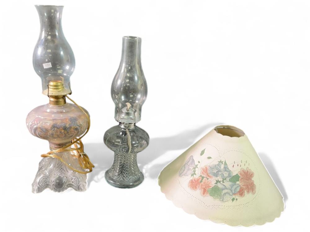 Vintage Hurricane Lamps Electric and Oil sold by R & R Auction INC, lot 1607 — auction record photograph