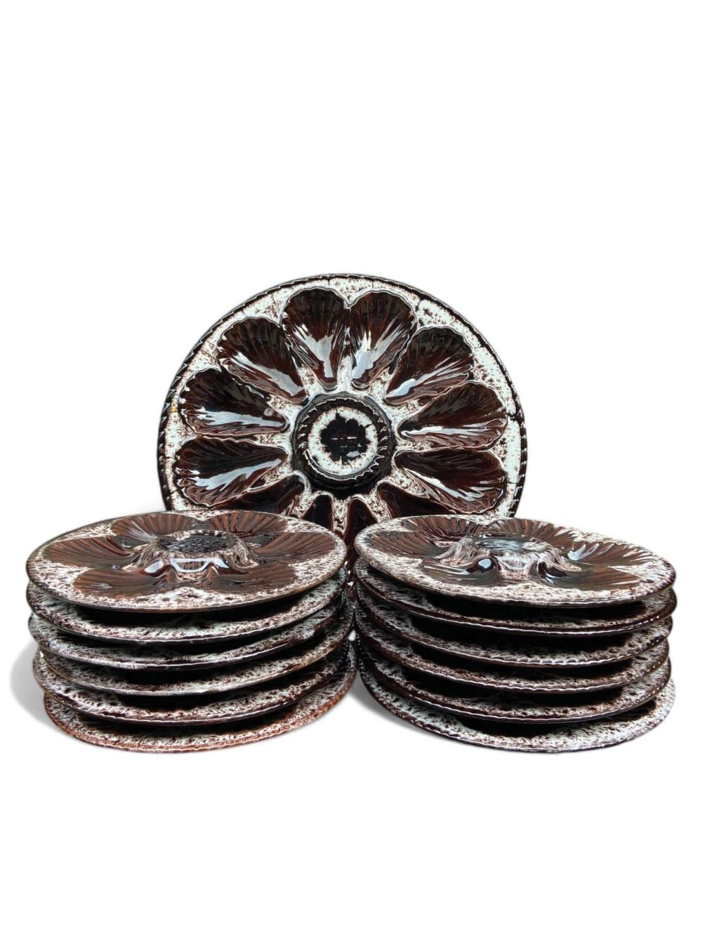 marius giuge vallauris service coquillages en fa ence maill e brun comprenant 12 assiettes et 1 plat · Carvajal SVV · 2024-10-26 Marius Giuge comparable auction result: marius giuge vallauris service coquillages en fa ence maill e brun comprenant 12 assiettes et 1 plat
