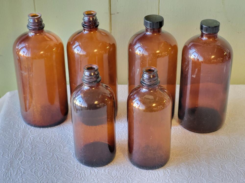 5 vtg amber glass bottles medical apothecary duraglas too! sold by A KLEINS AUCTION GALLERY LLC, lot 7156 — auction record photograph