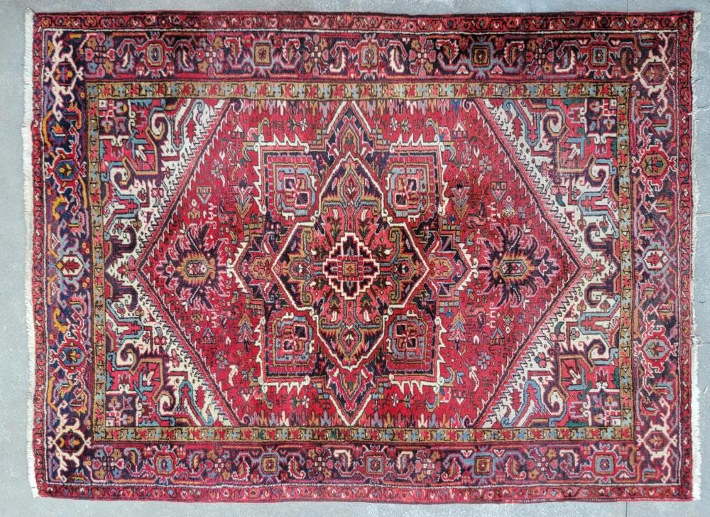 Vintage Heriz Hand Knotted Oriental Carpet, circa 1940s sold by Rafael Osona Auctions, lot 394 — auction record photograph