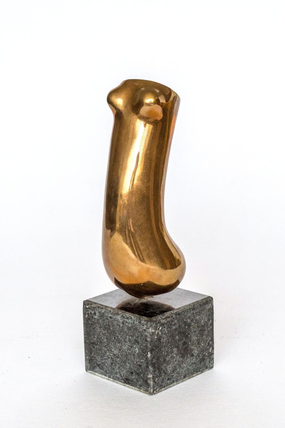 Sergio Castillo comparable auction result: sergio castillo 1925 2010