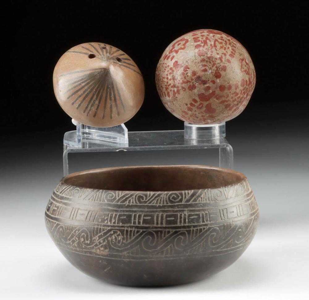 Three Ancient West Mexican Pottery Vessels sold by Artemis Gallery, lot 28A — auction record photograph