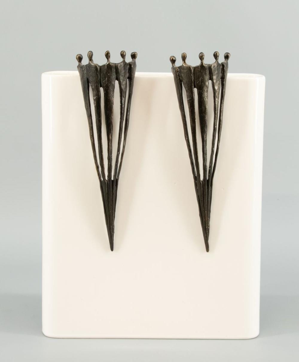 Corry Ammerlaan comparable auction result: corry ammerlaan 1947 hangende figuren