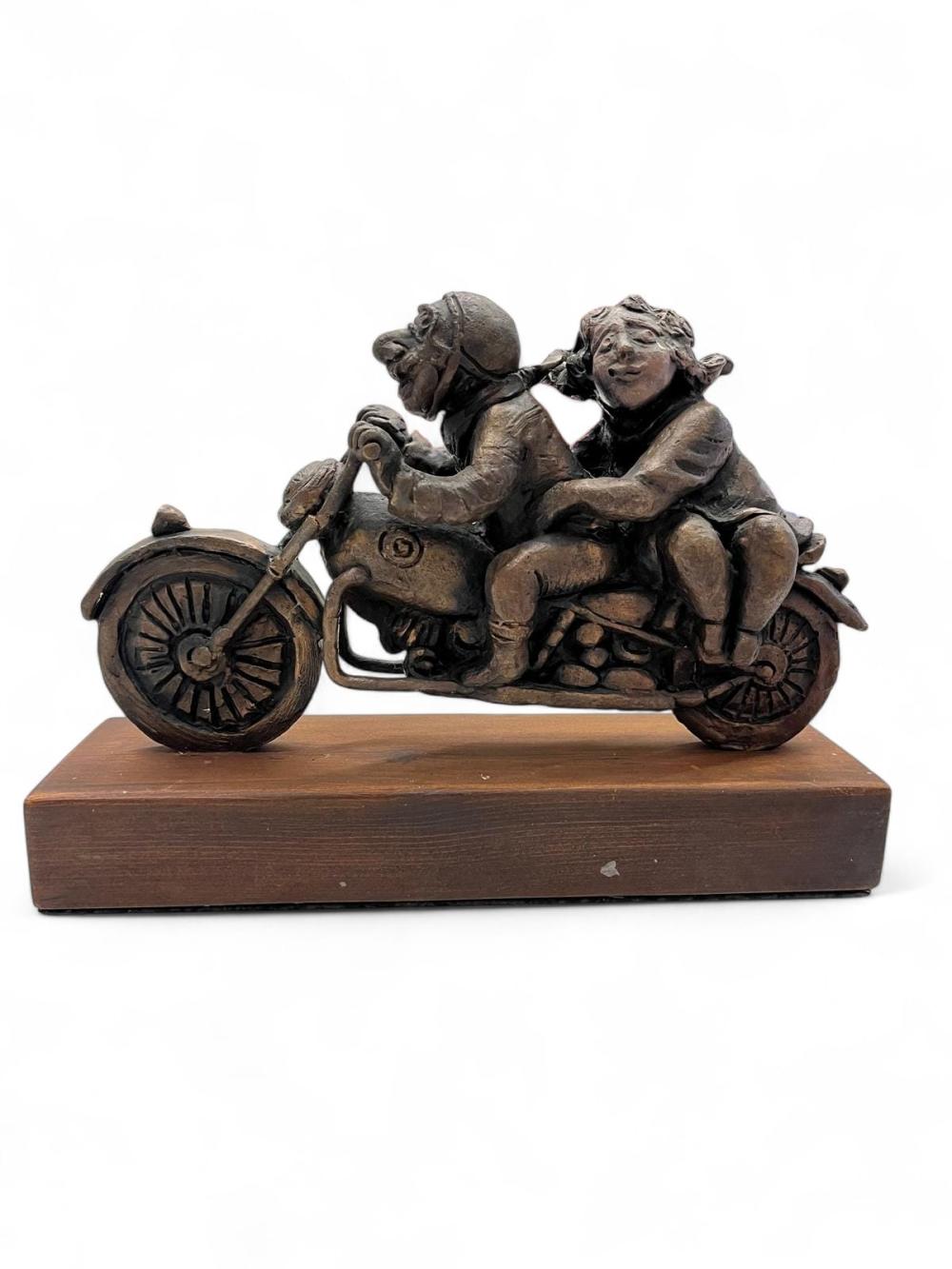 Salvo Lombardo comparable auction result: salvo lombardo untitled