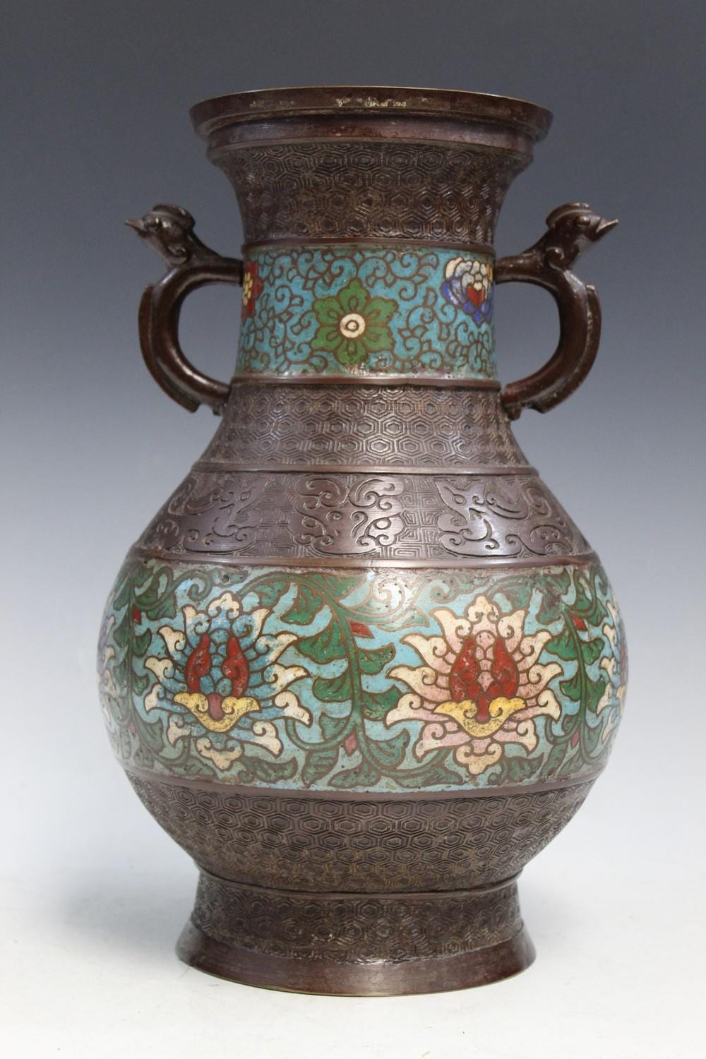 Japanese Cloisonne Vase sold by Montgomery Auction, lot 4519 — auction record photograph