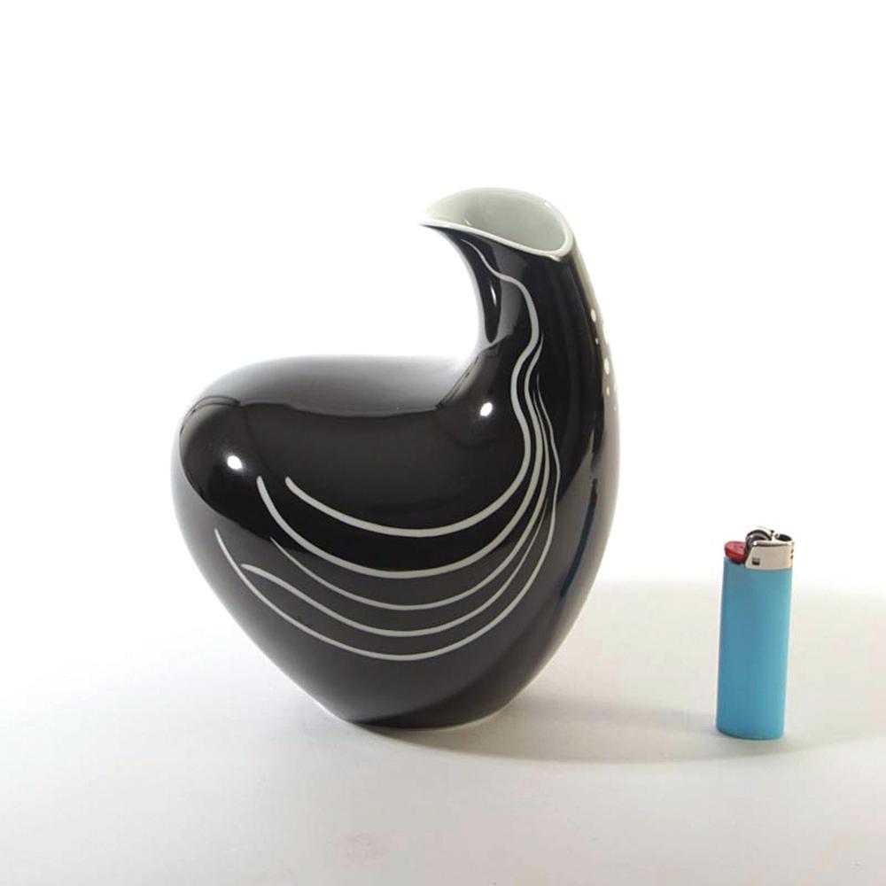 Hans Wohlrab comparable auction result: vase rosenthal probably designed by hans wohlrab