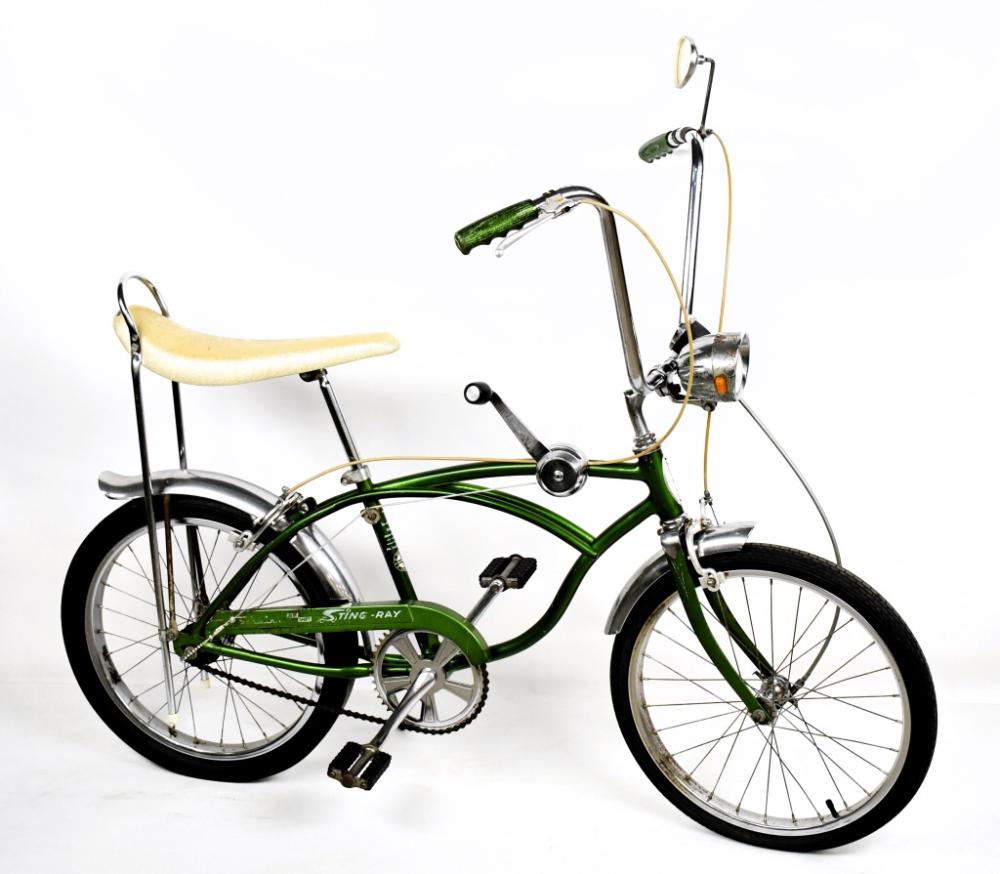 1969 Schwinn Stik Shift Sting-Ray Bicycle sold by Kraft Auction Service, lot 5010 — auction record photograph