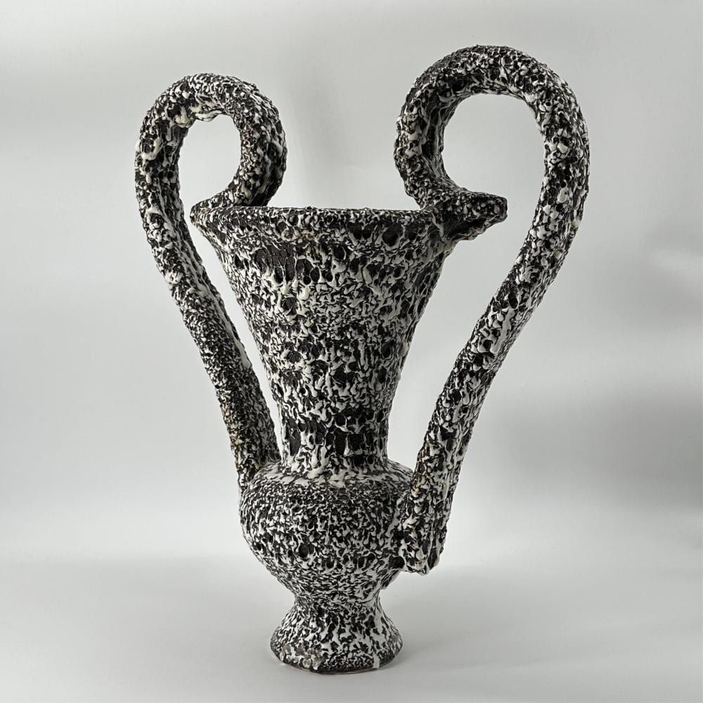 marius giuge 1909 1980 grand vase en c ramique de vallauris ht 64 cm · MJV Soudant · 2025-01-26 Marius Giuge comparable auction result: marius giuge 1909 1980 grand vase en c ramique de vallauris ht 64 cm
