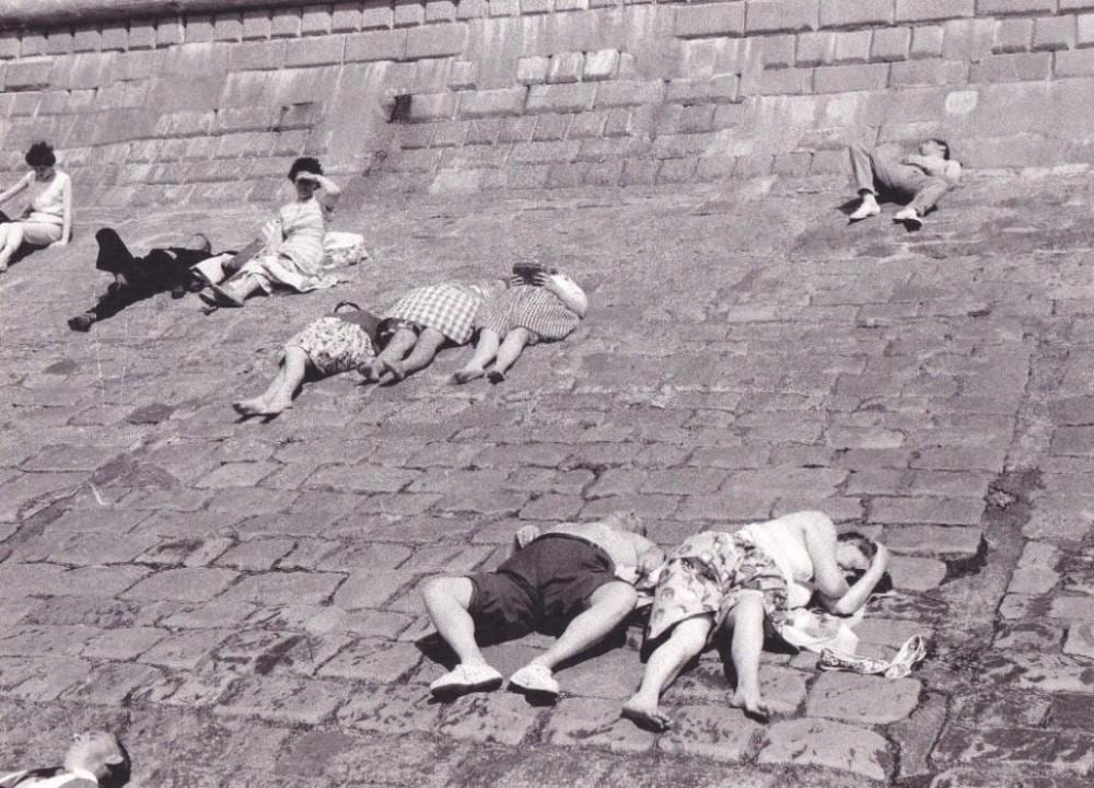 Alfred Gregory comparable auction result: alfred gregory 1913 2010 asleep on bricks 1960 2003