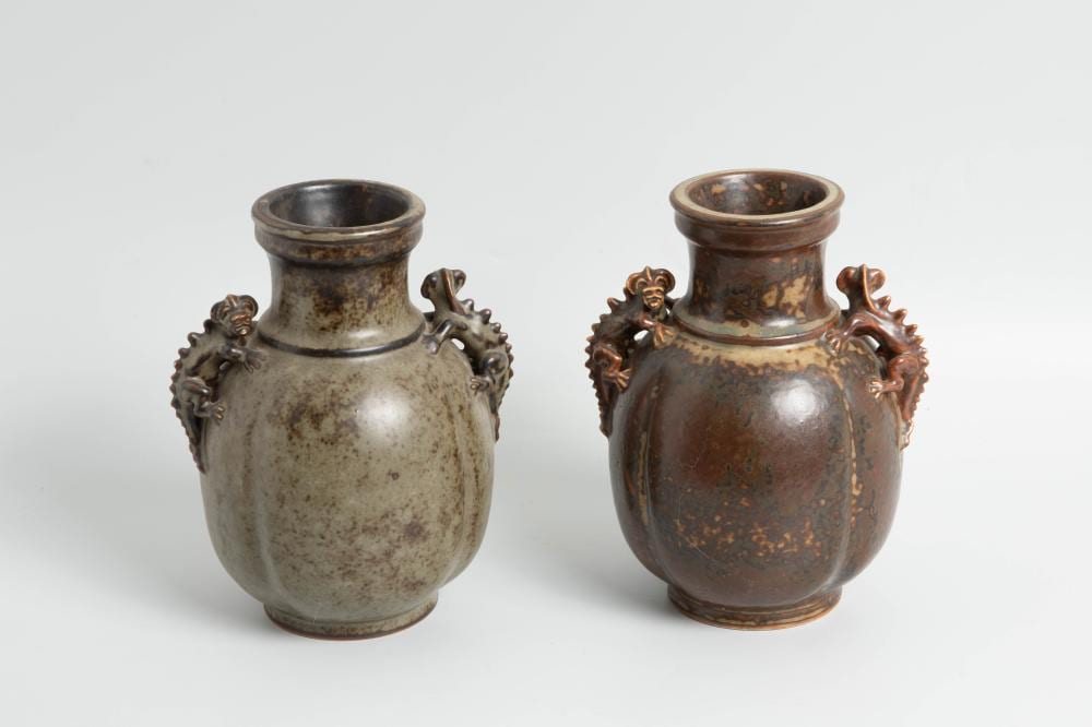 Bode Willumsen comparable auction result: bode willumsen 2 vasen mit fabeltieren
