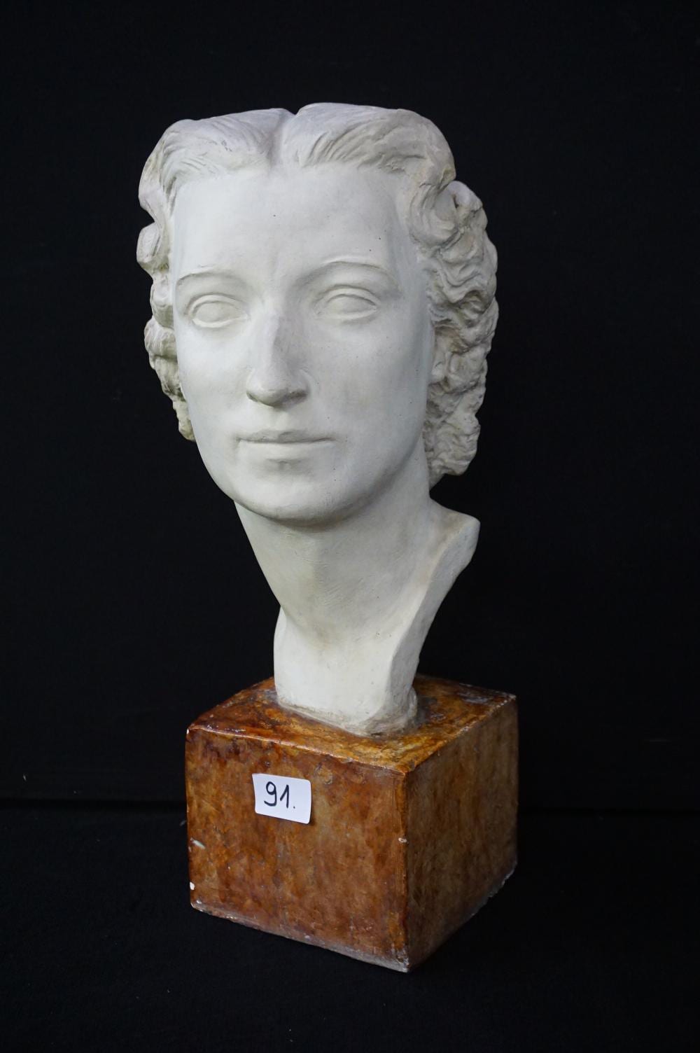 Oscar de Clerck comparable auction result: oscar de clerck 1892 1968 jonge vrouw mo