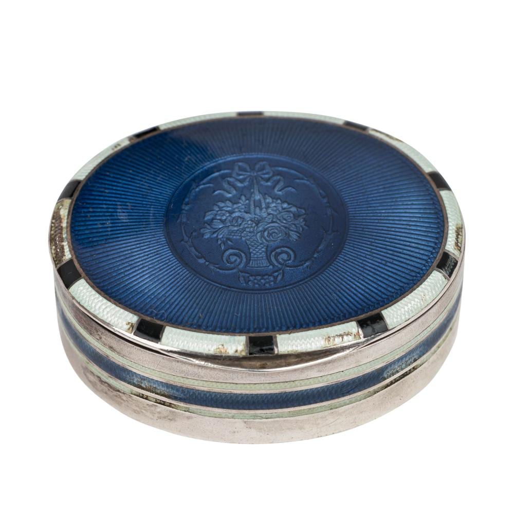 Martin (1931) Mayer comparable auction result: martin mayer mainz small pillbox silver 925 19th century