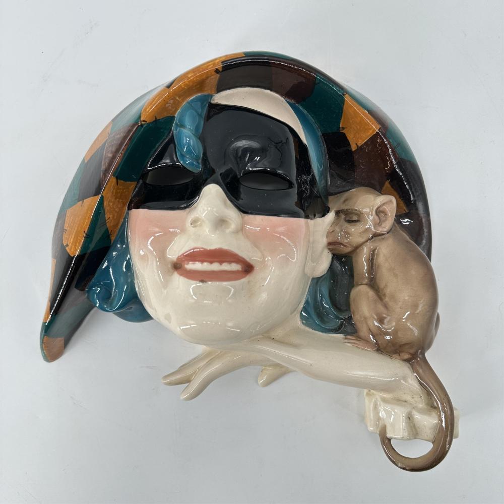 Sandro Vacchetti comparable auction result: sandro vacchetti 1889 1974 pour essevi italie 1930 visage carnavalesque d une dame au petit singe dimensions 31 x 26 x 12 cm