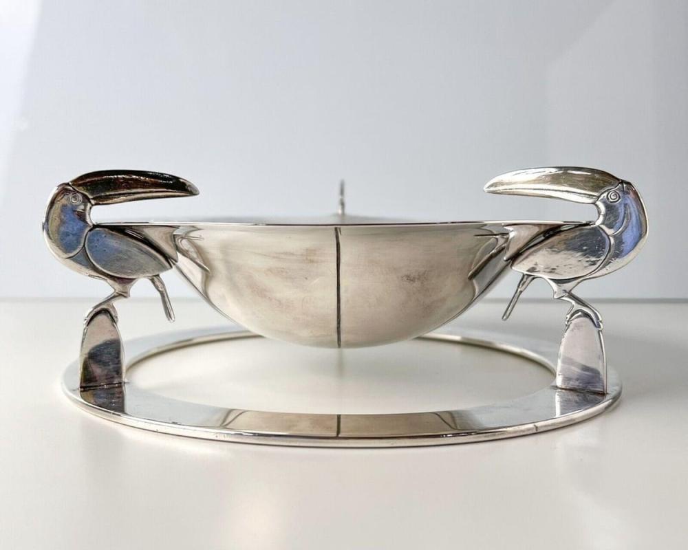 Erik (1884) Magnussen comparable auction result: erik magnussen for gorham art deco sterling silver footed bowl with macaws
