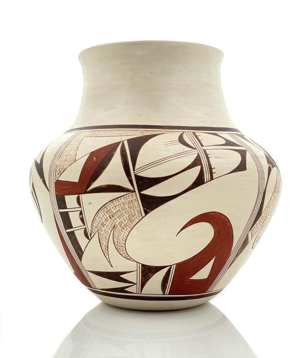 Joy Navasie comparable auction result: joy navasie frog woman hopi tewa pottery jar