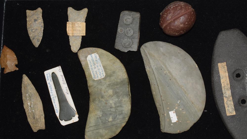 COLLECTION OF ESTATE INDIAN ARTIFACTS sold by White's Auctions, lot 47 — auction record photograph