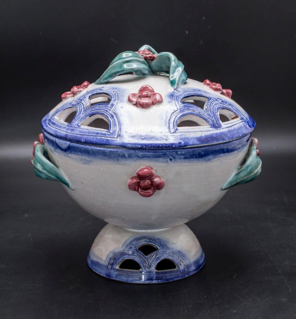 vally wieselthier 1895 1945 gro es potpourri gef a large ceramic potpourri jar 1920er jahre · Auktionshaus Schwab · 2025-04-26 Vally Wieselthier comparable auction result: vally wieselthier 1895 1945 gro es potpourri gef a large ceramic potpourri jar 1920er jahre