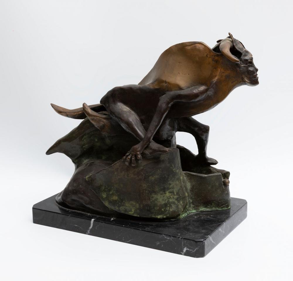 Antonio Collado comparable auction result: antonio collado balaguer lleida 1956 untitled bronze on a marble base