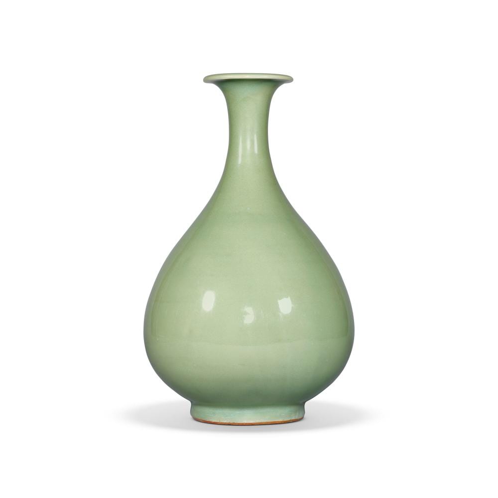 An Exceptional Longquan Celadon Pear-Shaped Vase, YUHUCHUNPING. EARLY MING comparable sale