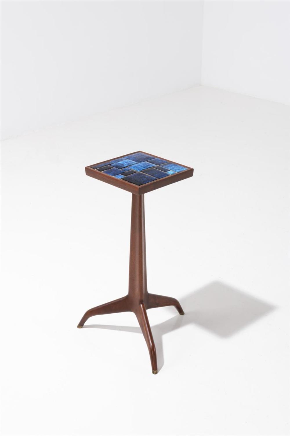 Edward J. Wormley comparable auction result: edward j wormley 1907 1995 and gertrud otto natzler act 1933 1971 side table janus model