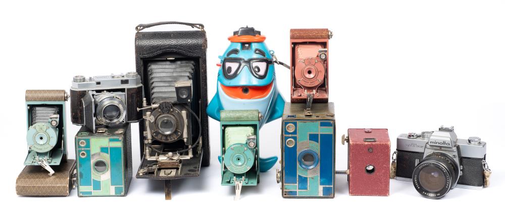 Lot: Vintage Cameras, inc. Art Deco - Mostly Kodak sold by Direct Auction Galleries, Inc., lot 481 — auction record photograph