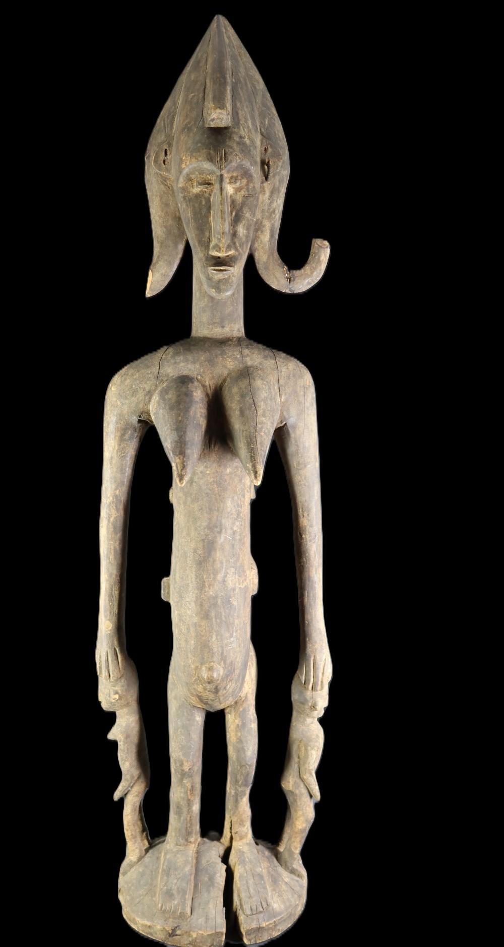 BAULE SPIRIT AFRICAN ART, WOOD SCULPTURE COST 48" sold by Auction by Daum, lot 226 — auction record photograph