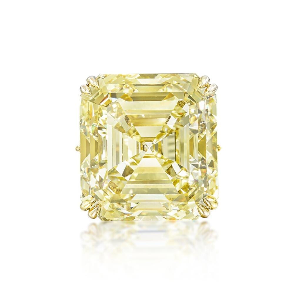Fancy Intense Yellow Diamond Ring | 45.15克拉 濃彩黃色鑽石 戒指 comparable sale