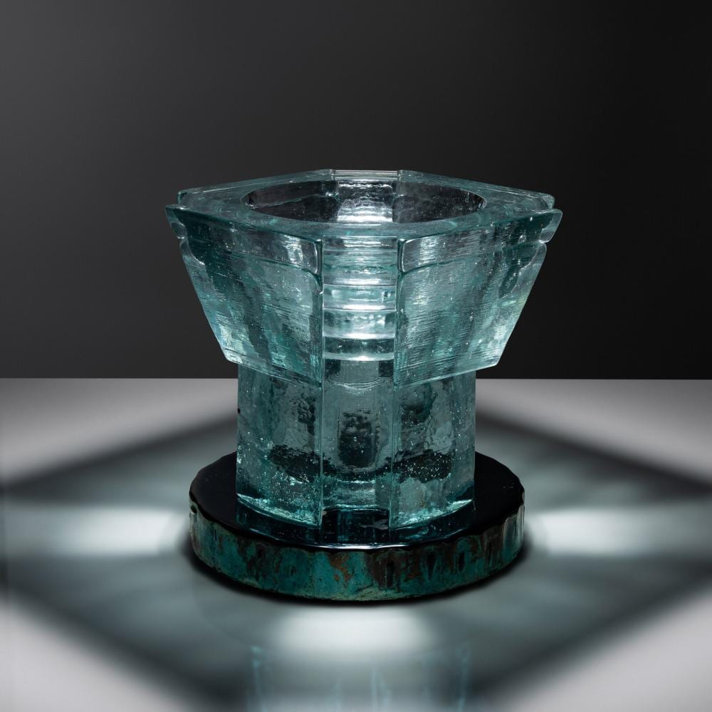 john lewis american b 1942 glass vessel 1987 · Freeman’s · 2025-05-20 John (1805) Lewis comparable auction result: john lewis american b 1942 glass vessel 1987
