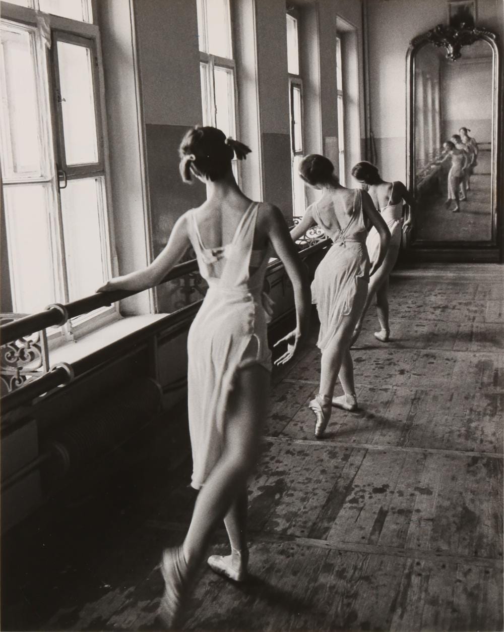Cornell Capa comparable auction result: cornell capa 1918 2008