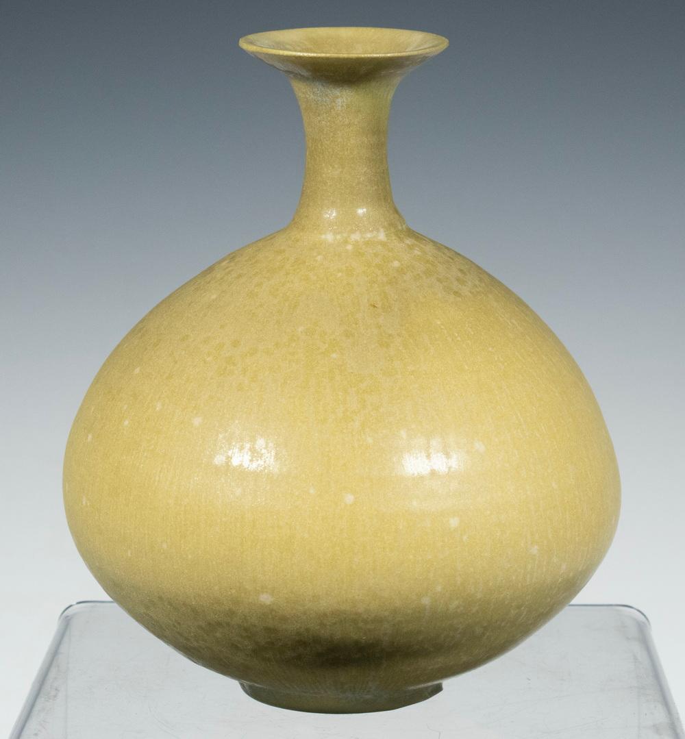 laura andreson ca 1902 1999 art pottery vase 1976 · Thomaston Place Auction Galleries · 2025-06-29 Laura Andreson comparable auction result: laura andreson ca 1902 1999 art pottery vase 1976