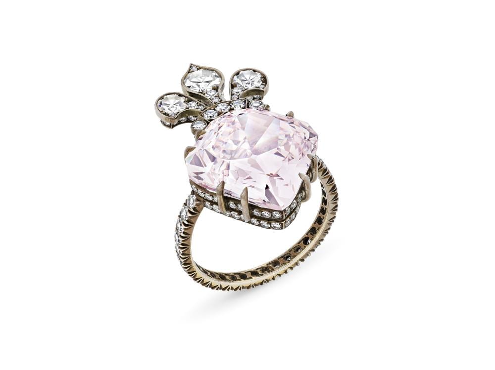 The Marie-Thérèse Pink A Historic Jar COLORED DIAMOND RING. comparable sale