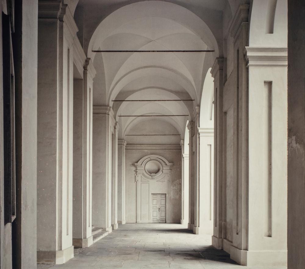 Massimo Listri comparable auction result: massimo listri 1955 agli 2007