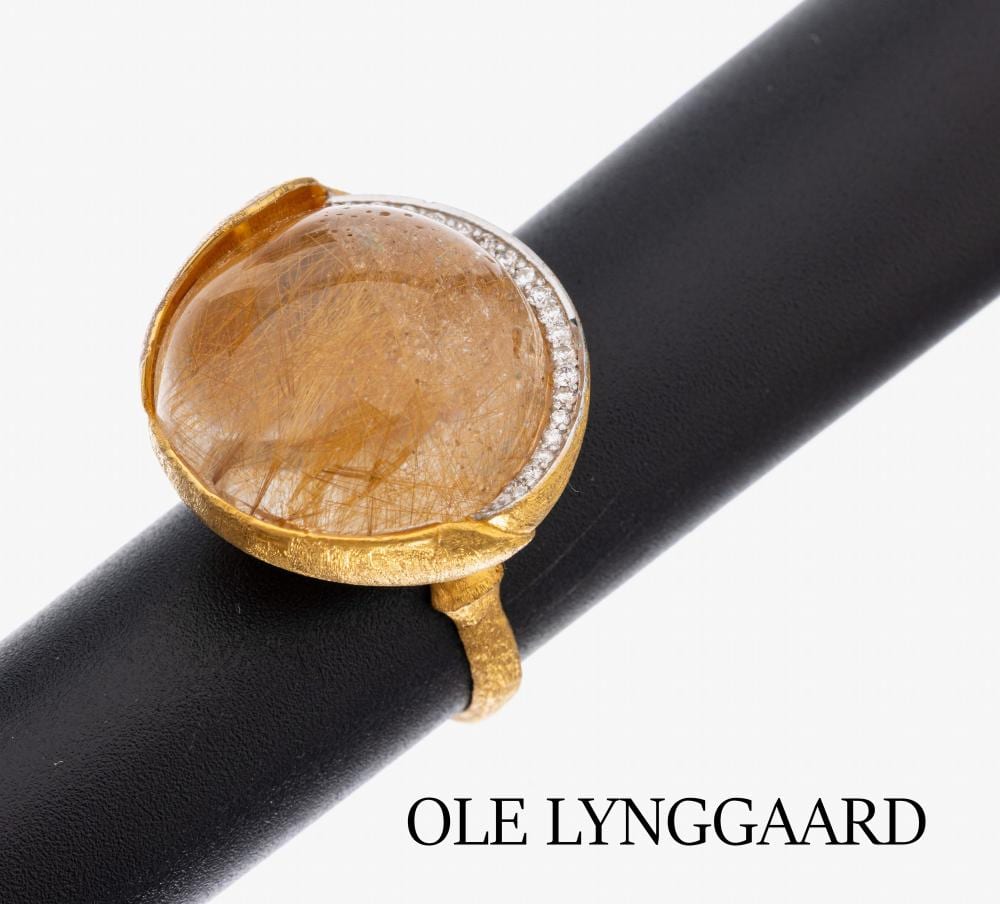 Ole Lynggaard comparable auction result: 18 kt gold ole lynggaard love arrows brilliant ring