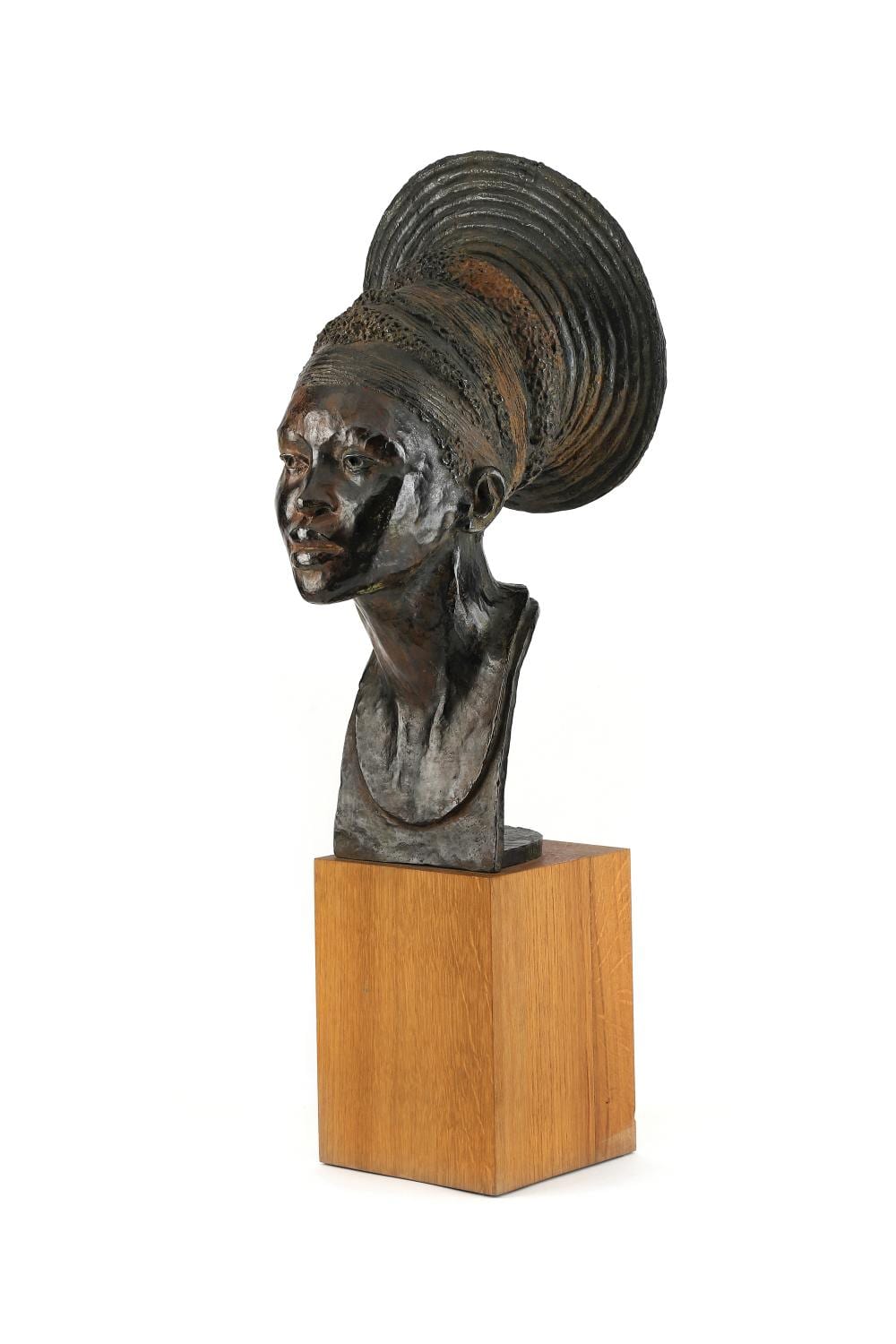 jacques darbaud n en 1943 t te de femme mangbetou · Aguttes · 2025-06-24 Jacques Darbaud comparable auction result: jacques darbaud n en 1943 t te de femme mangbetou