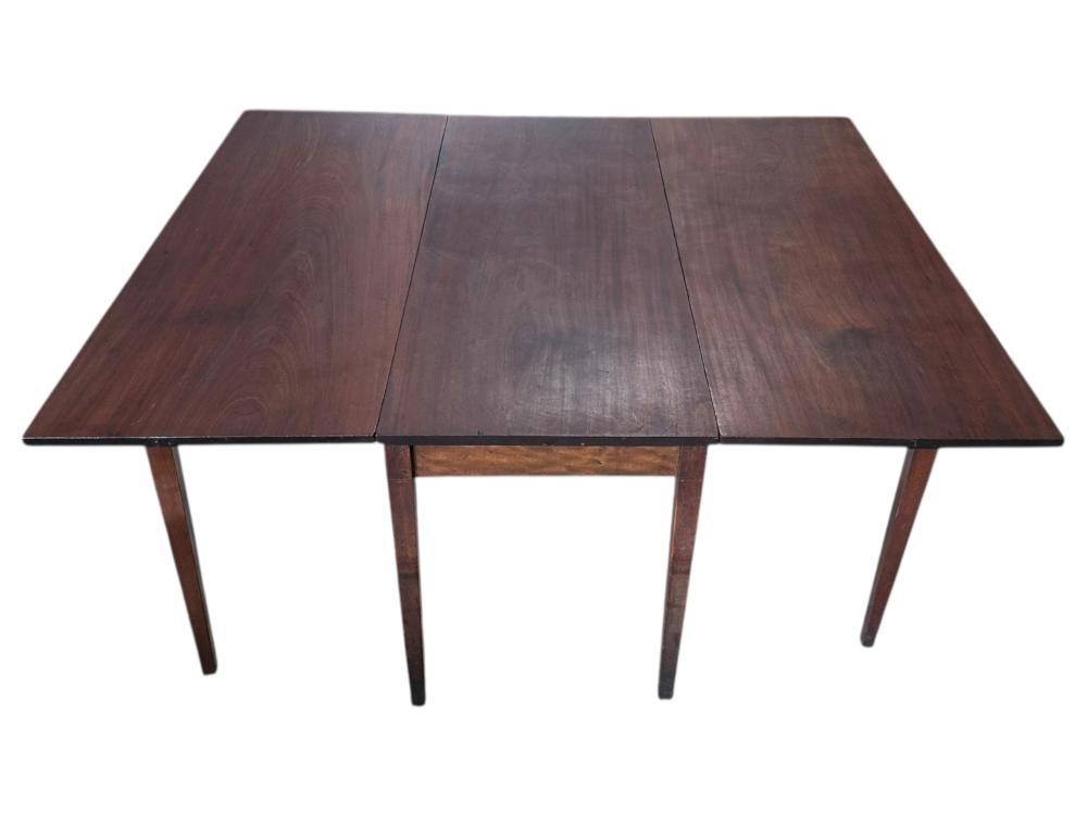 Circa 1780 American Federal Period Mahogany Drop Leaf Dining Table sold by Caswell Prewitt Realty, INC, lot 60 — auction record photograph