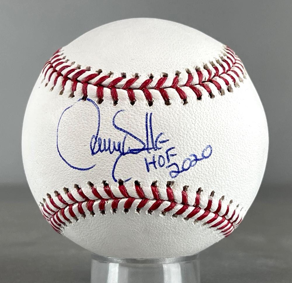 Lawrence Walker comparable auction result: larry walker signed official mlb rawlings baseball with inscription