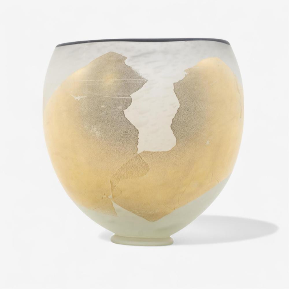 Ioan Nemtoi comparable auction result: ioan nemtoi signed hand blown art glass vase ovaleke