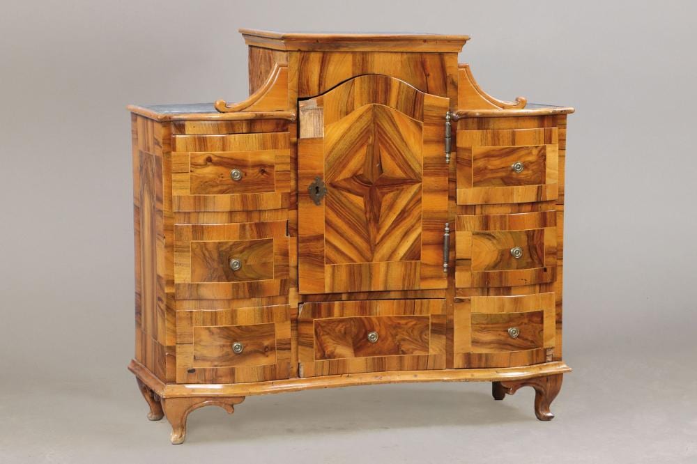 Topsy Peterson Napangardi comparable auction result: top baroque around 1760 walnut veneer middle door