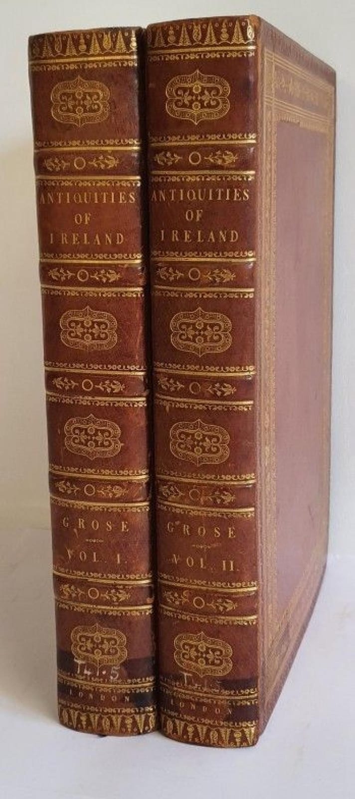 Francis Grose comparable auction result: francis grose the antiquities of ireland 2 volumes in full leather 1791