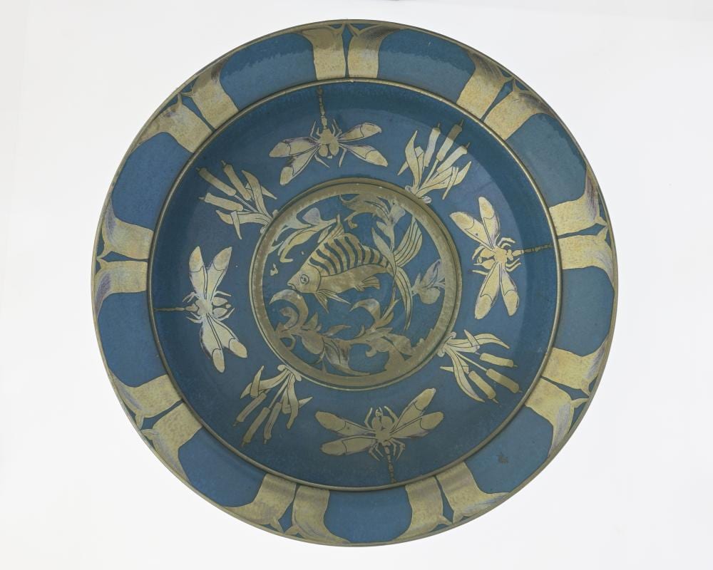 jonathan chiswell jones a studio potter · Kinghams Auctioneers · 2025-07-24 Jonathan Chiswell Jones comparable auction result: jonathan chiswell jones a studio potter