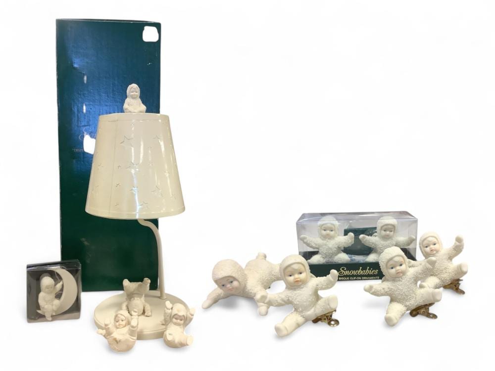 Department 56 Snowbabies Display Lamp and Bisque Snowbabies sold by Apple Tree Auction Center, lot 1233 — auction record photograph