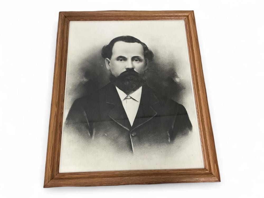 benjamin davis framed portrait · Apple Tree Auction Center · 2025-08-06 Benjamin Davis comparable auction result: benjamin davis framed portrait