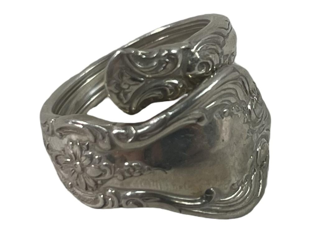 Old Master Towle Sterling Silver Spoon Ring sold by R & R Auction INC, lot 10030 — auction record photograph