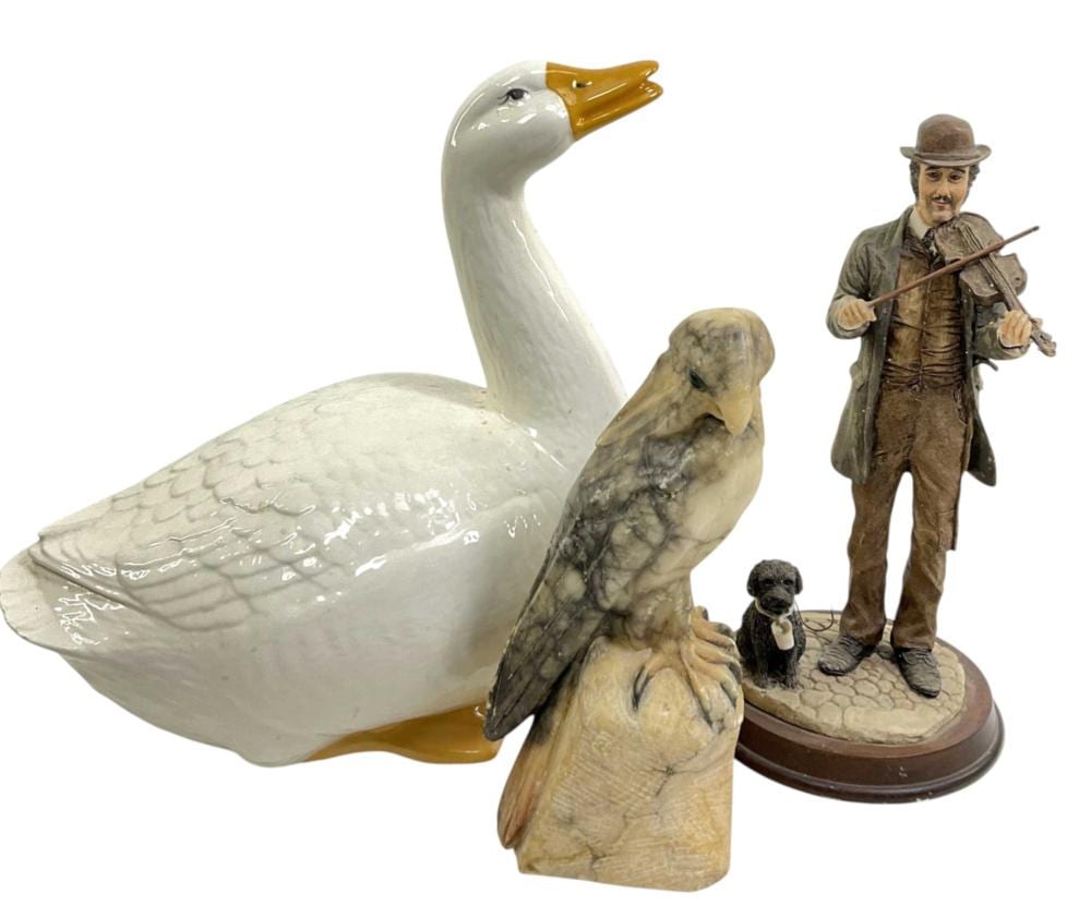 Alfred Steinacker comparable auction result: stone bisque ceramic porcelain figurines