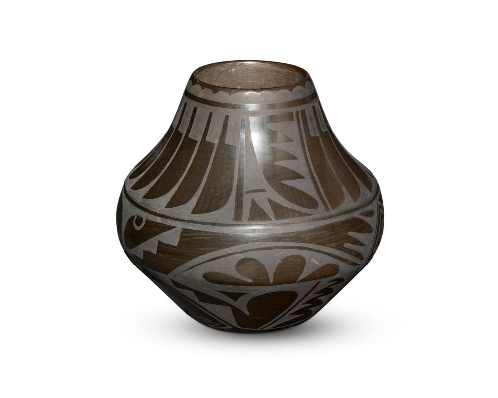 Carmelita Dunlap comparable auction result: carmelita dunlap 1925 2000 san ildefonso pueblo