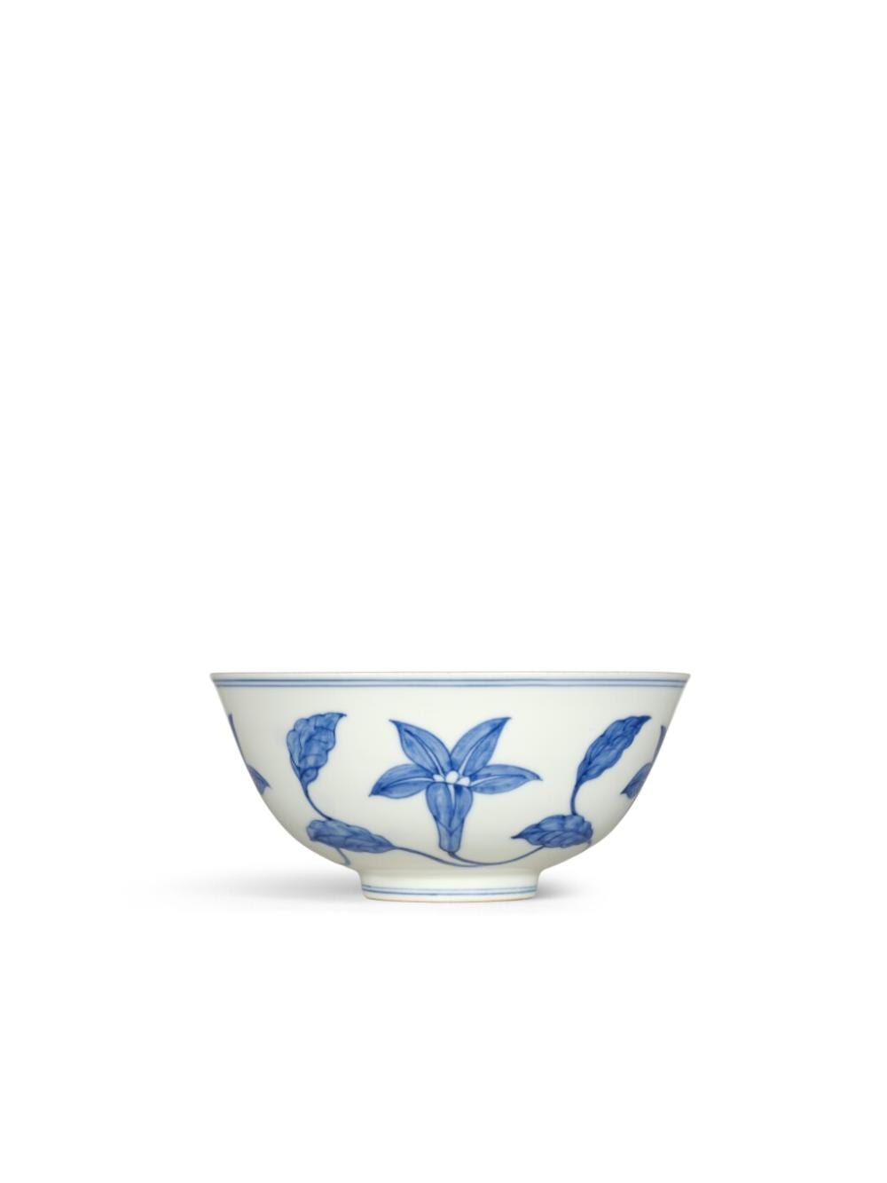 An exceedingly rare blue and white 'lily' palace bowl, Mark and period of Chenghua | 明成化　青花梔子花宮盌　《大明成化年製》款 comparable sale