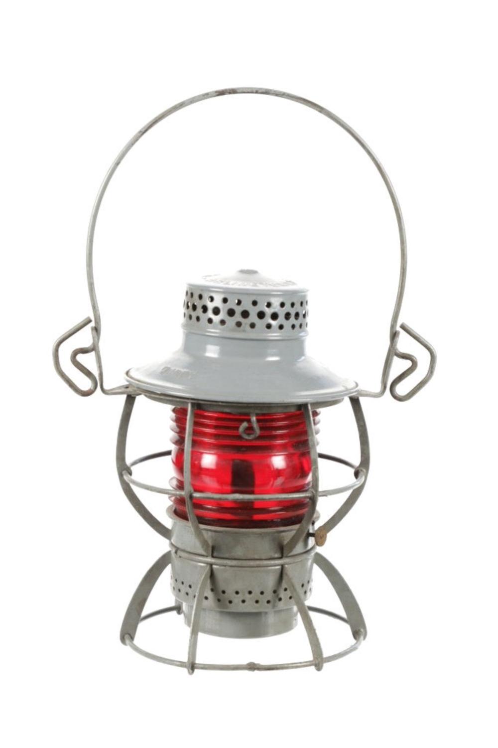 Auction comp thumbnail for Antique Great Northern Railway Dressel Lantern (North American Auction Company, Lot 715)